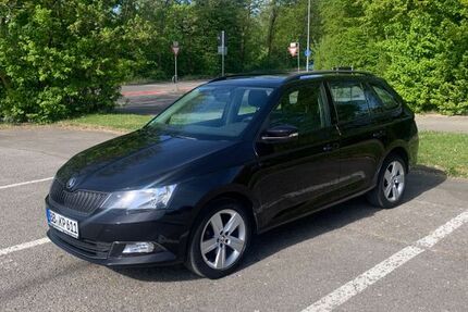 Skoda Fabia 105.000 km 8.490 &euro; Holzgerlingen 71088