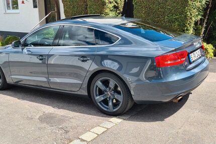 Audi A5 210.000 km 9.900 &euro; Stuttgart 70619