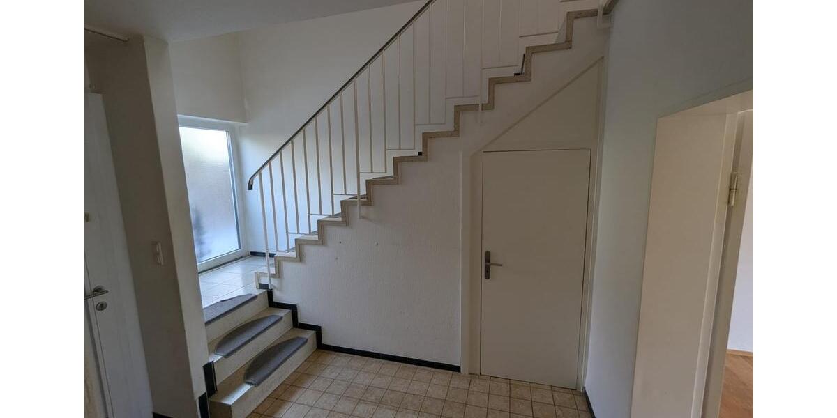 Reihenhaus Stuttgart Sillenbuch - 4 Zimmer, 94 m&sup2;, 690.000&euro; | Angebot:24540533