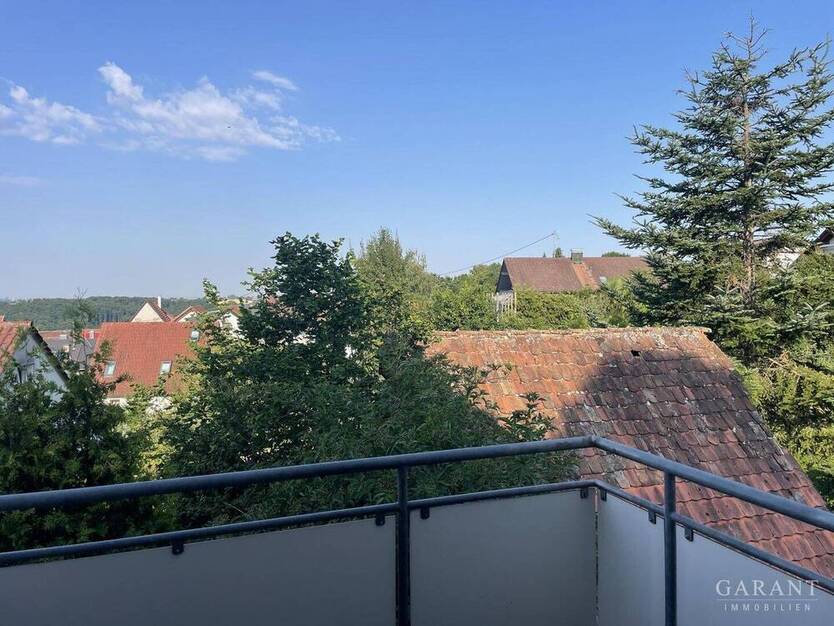 * 2 12 Zimmer-Dachgeschoss-Maisonette-Wohnung inkl. TG *