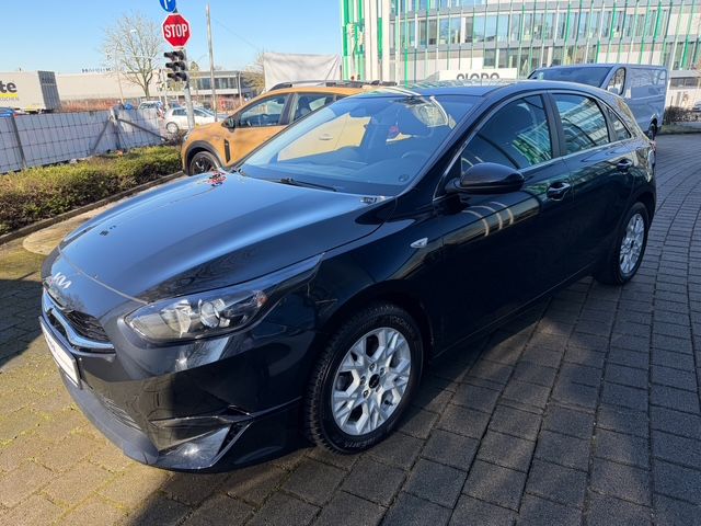 Kia ceed / Ceed 16.000 km 23.990 &euro; Ludwigsburg 71636