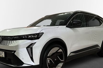 Renault Scenic E-TECH 14.900 km 44.440 € Stuttgart 70565