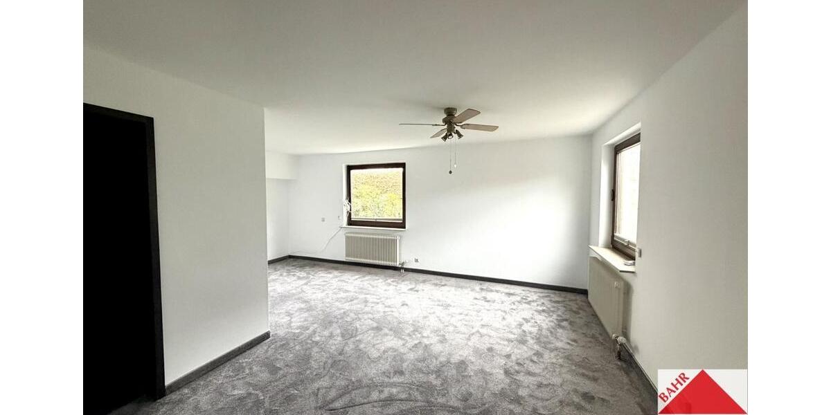 Einfamilienhaus Sindelfingen Sindelfingen (Stadt) - 6 Zimmer, 200 m&sup2;, 3.000&euro; | Angebot:25043609