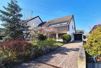 Haus Leonberg - 4.5 Zimmer, 131 m&sup2;, 530.000&euro; | Angebot:26401455