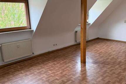 Wohnung Esslingen Pliensauvorstadt - 4 Zimmer, 68 m&sup2;, 716&euro; | Angebot:26633183