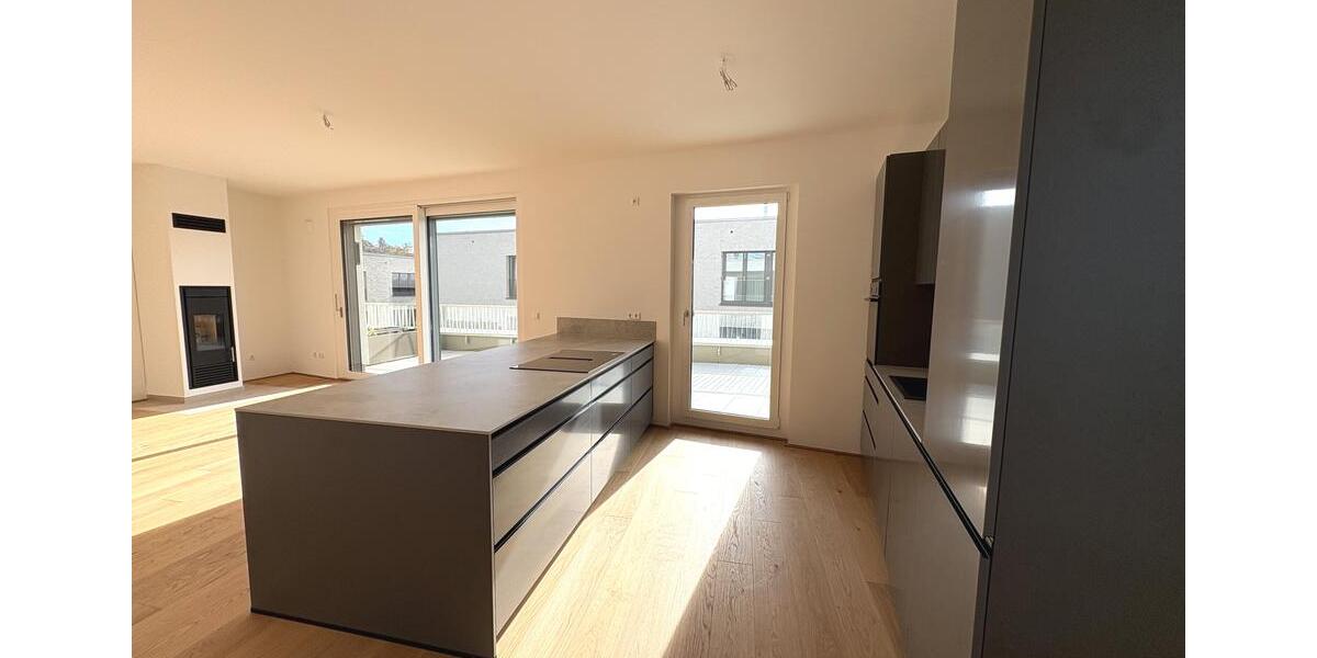 Einfamilienhaus Leonberg - 4 Zimmer, 121 m&sup2;, 2.484&euro; | Angebot:23712507