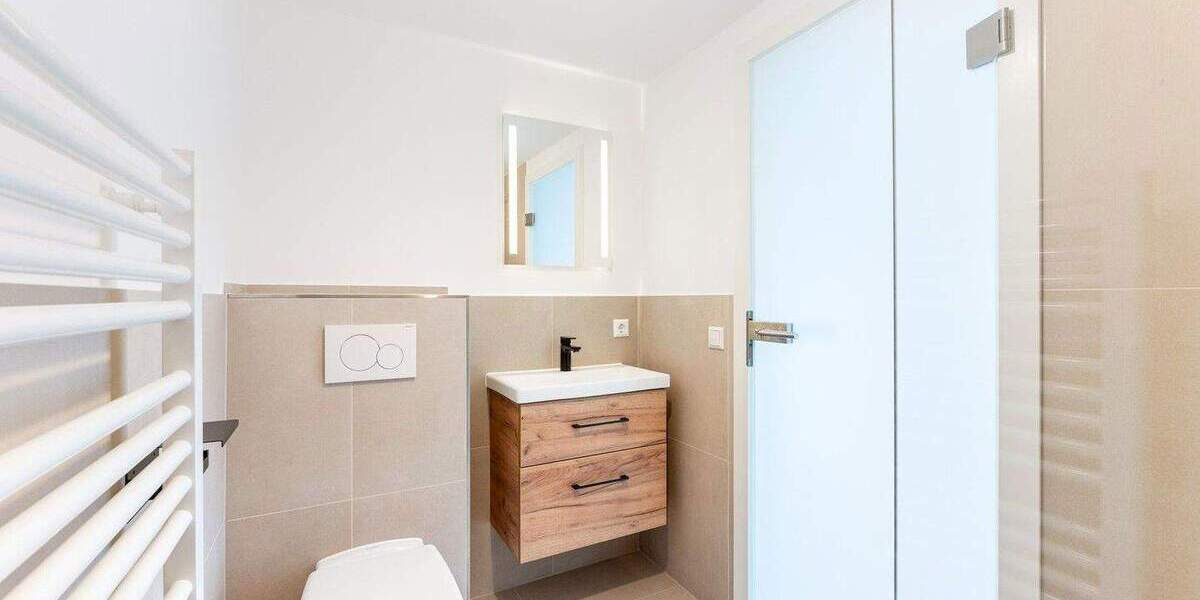 Etagenwohnung Stuttgart Süd - 2 Zimmer, 40 m&sup2;, 220.000&euro; | Angebot:25778398