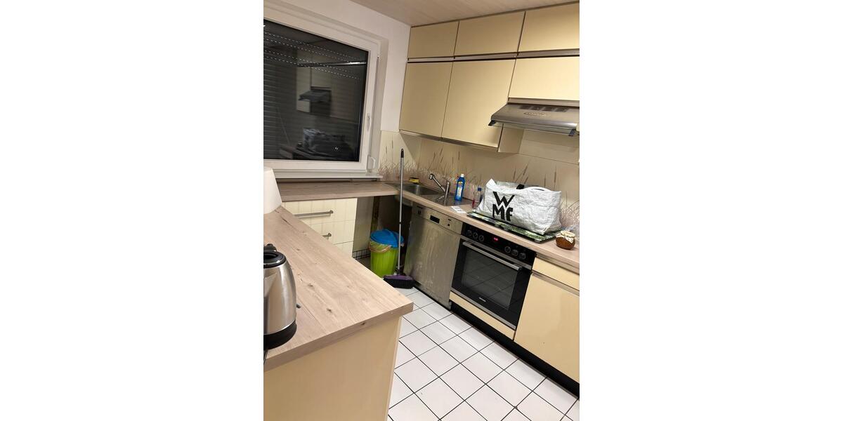 Reihenhaus Reutlingen Orschel-Hagen - 5 Zimmer, 176 m&sup2;, 1.500&euro; | Angebot:24453091