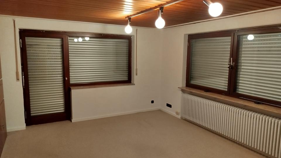 Erdgeschoßwohnung Böblingen - 3 Zimmer, 77 m&sup2;, 1.150&euro; | Angebot:24756195
