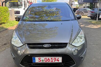 Ford S-Max 304.000 km 3.799 &euro; Fellbach 70736