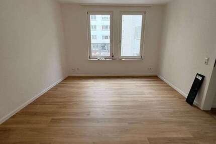 Wohnung Stuttgart Stuttgart-Süd - 2 Zimmer, 50 m&sup2;, 1.050&euro; | Angebot:25352151