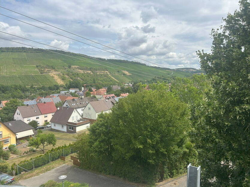 2x 4-Zimmer Wohnungen mit EBK in Gerlachsheim zu vermieten