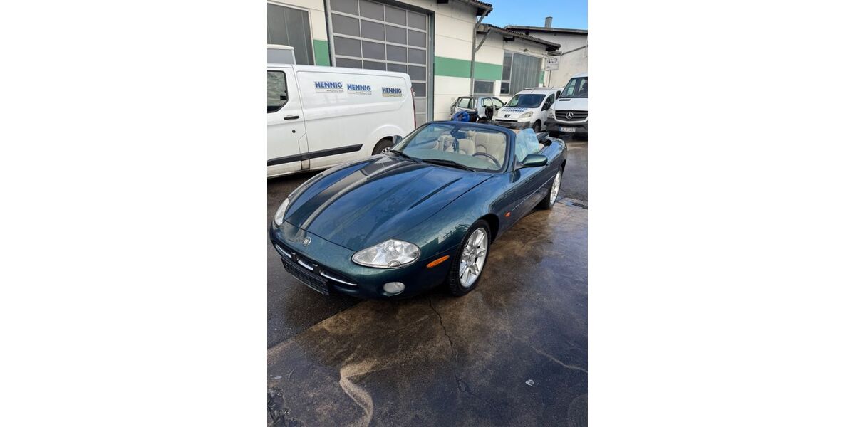 Jaguar XK8 63.030 km 22.222 &euro; Ludwigsburg 71642