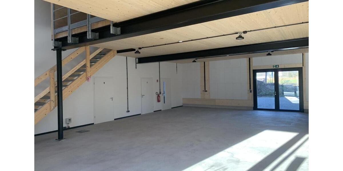 Gewerbeobjekt Holzgerlingen - 2.900&euro; | Angebot:25830227