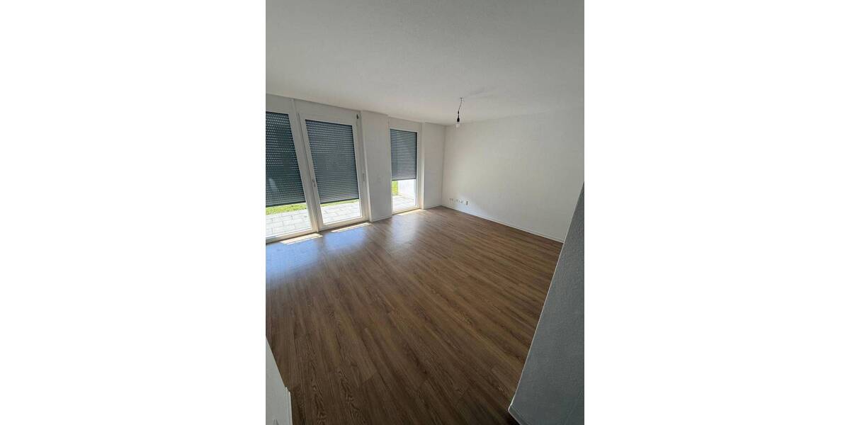 Etagenwohnung Esslingen am Neckar Weil - 3 Zimmer, 80 m&sup2;, 1.295&euro; | Angebot:26189583