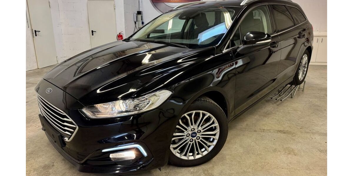 Ford Mondeo 182.251 km 13.700 € Holzgerlingen 71088