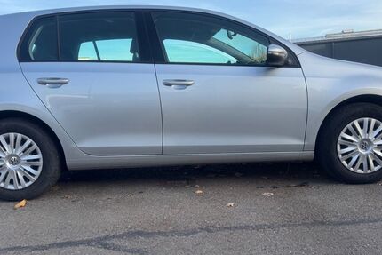 VW Golf 170.885 km 4.599 € Markgröningen 71706