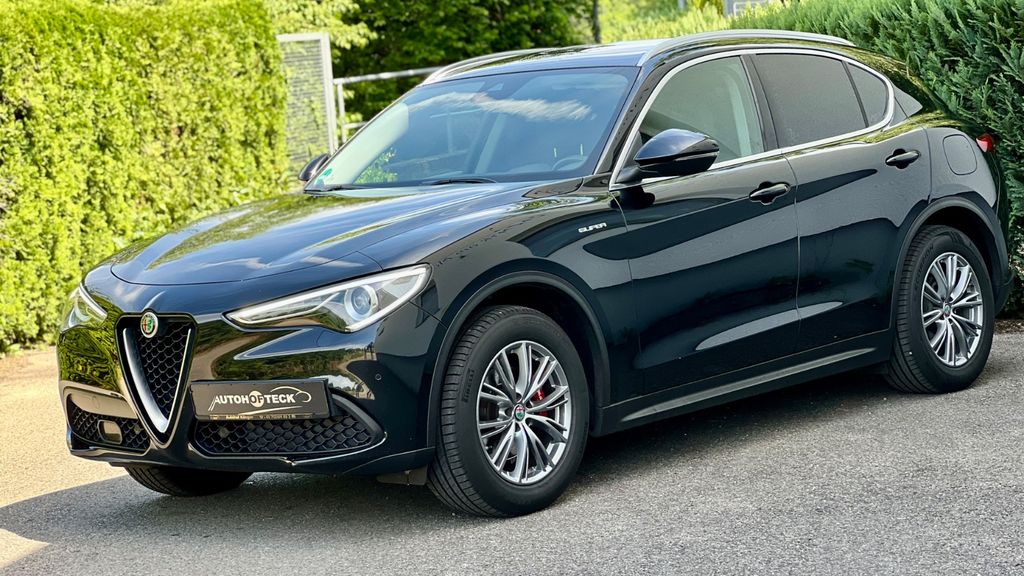 Alfa Romeo Stelvio 121.500 km 21.300 &euro; Kirchheim unter teck 73230