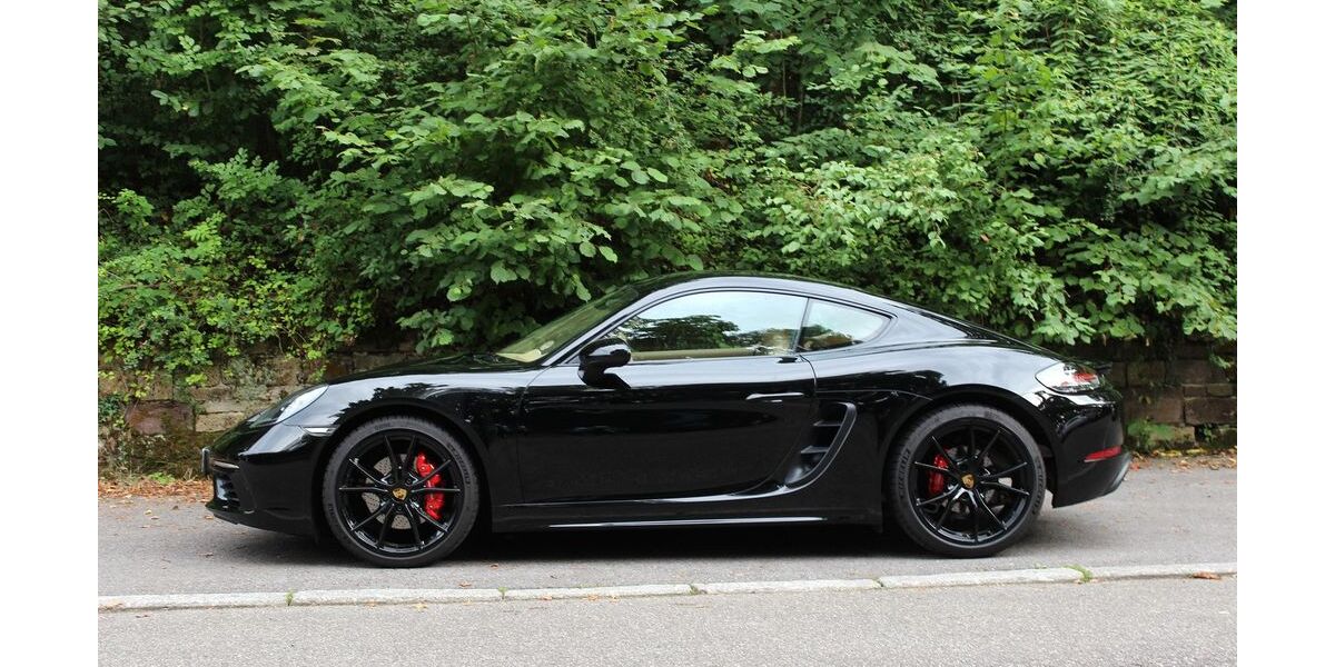 Porsche Cayman 25.850 km 62.650 € Böblingen 71034