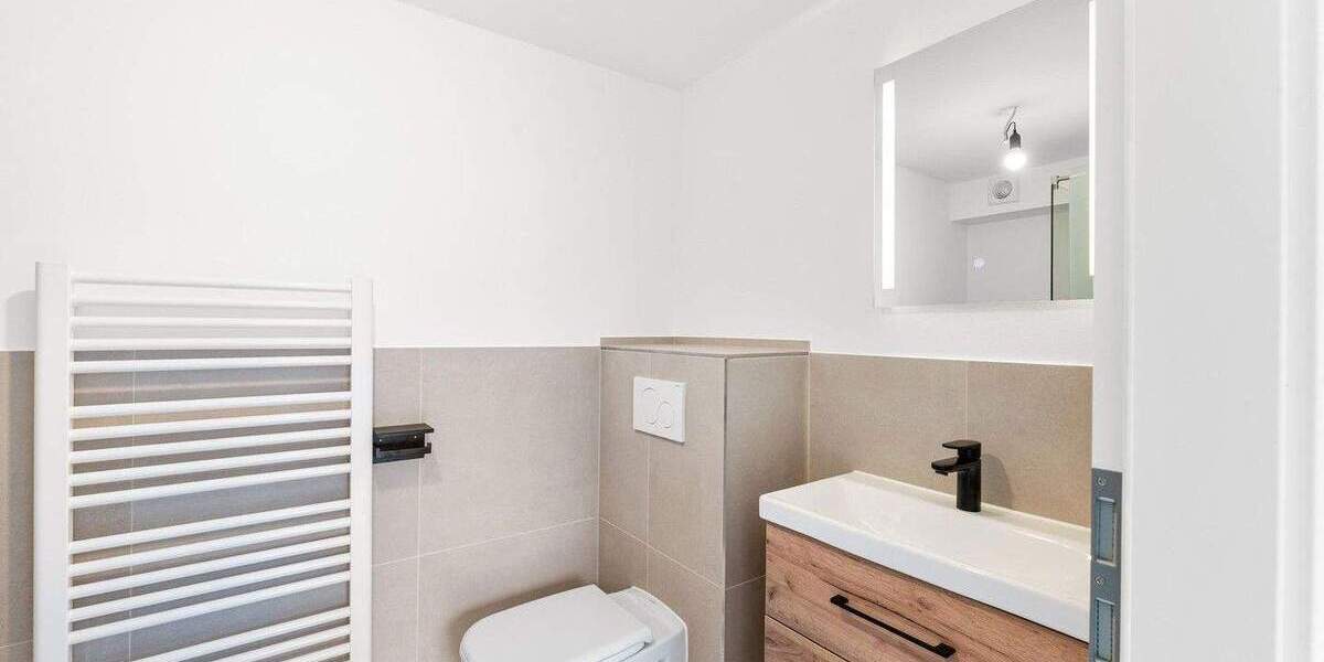 Etagenwohnung Stuttgart Süd - 2 Zimmer, 40 m&sup2;, 220.000&euro; | Angebot:25778398