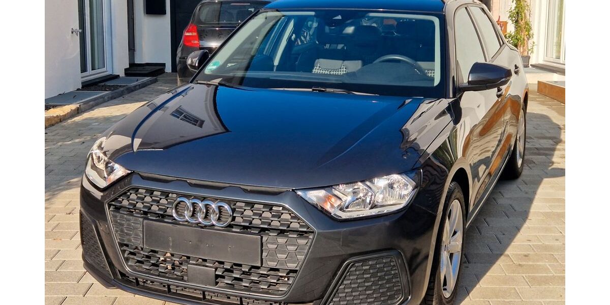 Audi A1 59.900 km 14.490 &euro; Kirchheim am Neckar 74366