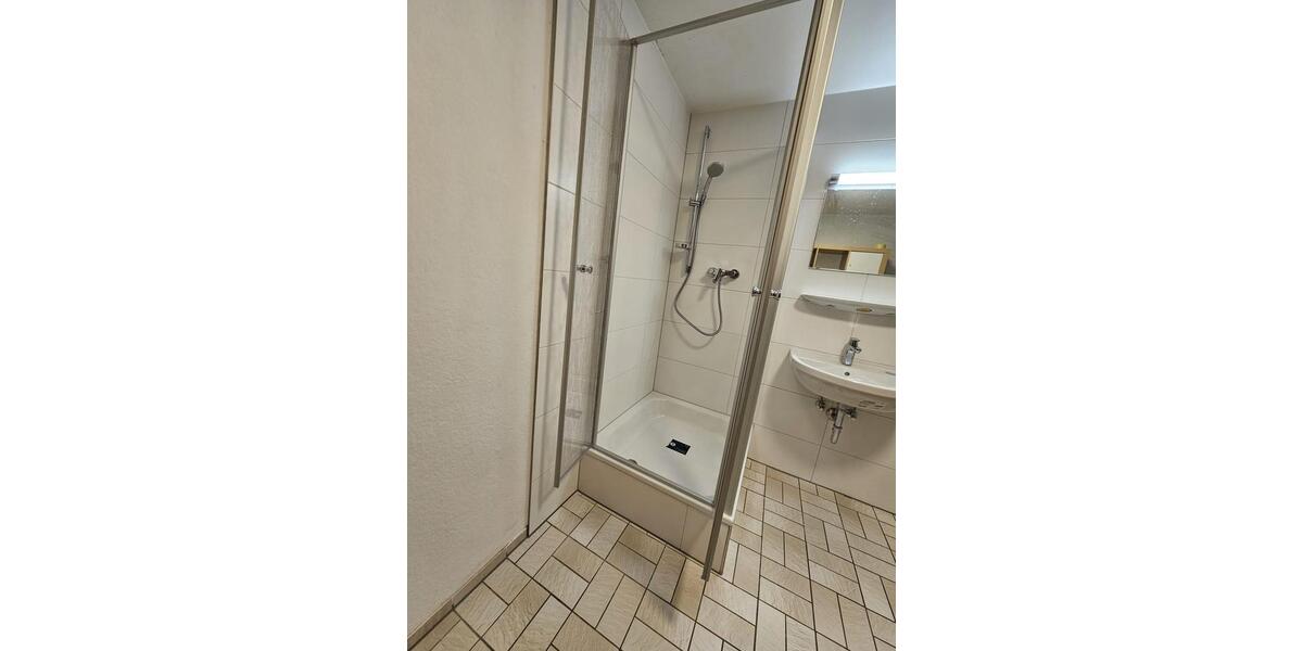 Etagenwohnung Stuttgart Sillenbuch - 1 Zimmer, 48 m&sup2;, 610&euro; | Angebot:26265994