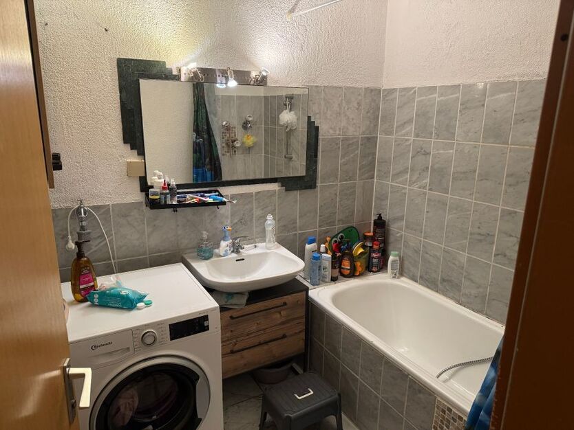 Provisionsfrei* 2 Zimmer Eigentumswohnung in 71254 Ditzingen zu verkaufen