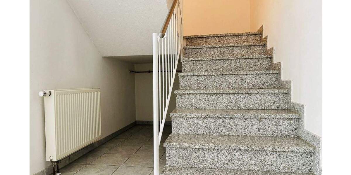 Reihenmittelhaus in Stadtrandlage nahe S-Bahn! 5 zimmer