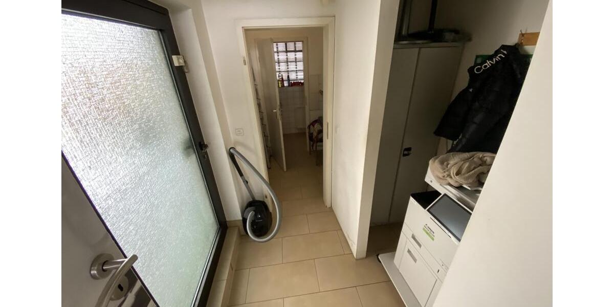 Gewerbeobjekt Kirchheim unter Teck - 2.500&euro; | Angebot:26542990