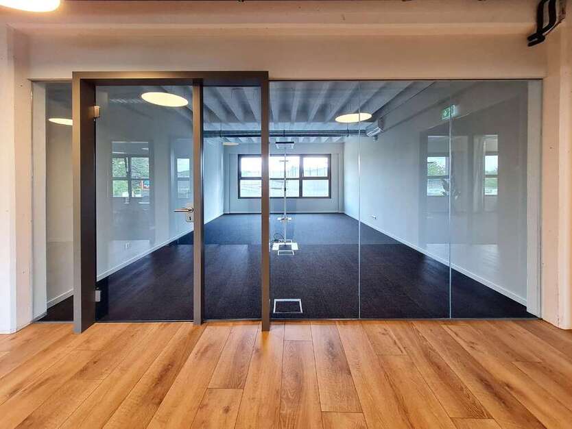 Büro in Stuttgart 1.499 € 90 m²