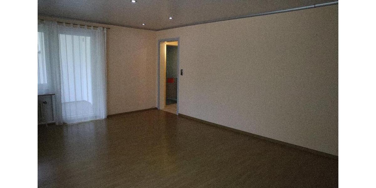 Etagenwohnung Schorndorf - 3 Zimmer, 75 m&sup2;, 295.000&euro; | Angebot:27274938