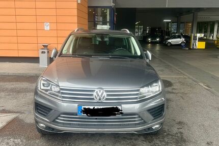 VW Touareg 230.000 km 15.500 &euro; Stuttgart 70182