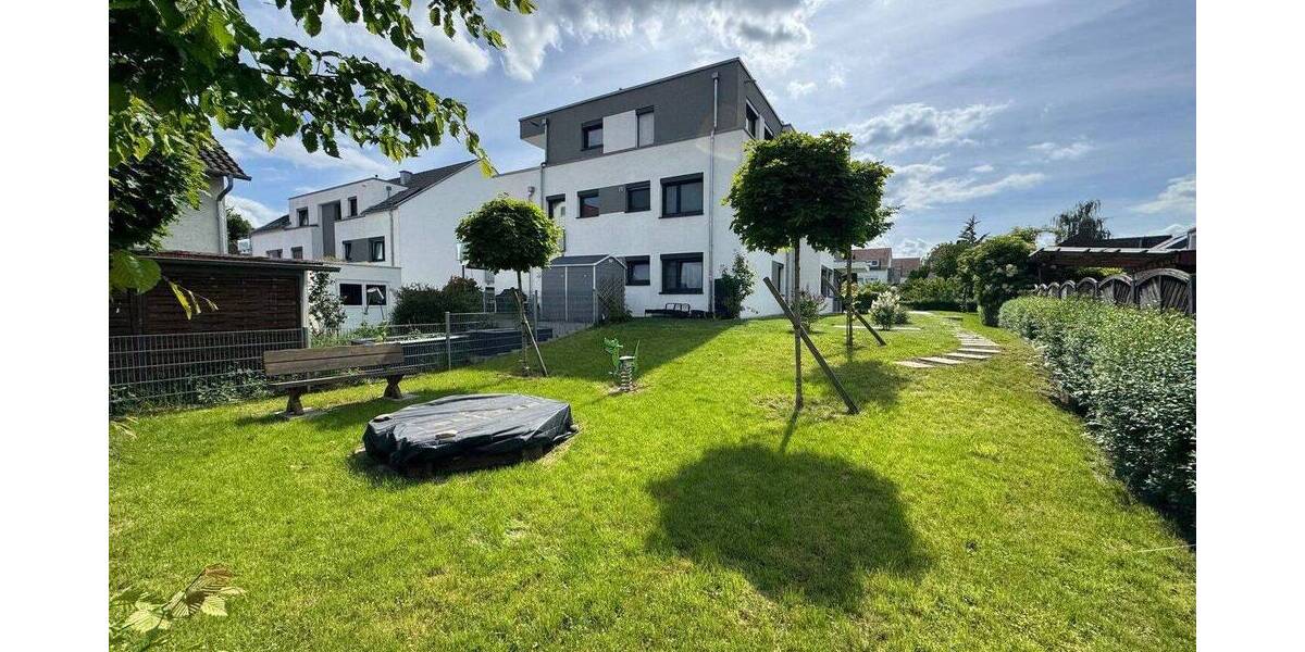 Etagenwohnung Wolfschlugen - 4 Zimmer, 91 m&sup2;, 1.430&euro; | Angebot:26879407