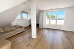 Tolle Dachgeschoss-Maisonette-Wohnung in Aussichtslage 3 zimmer