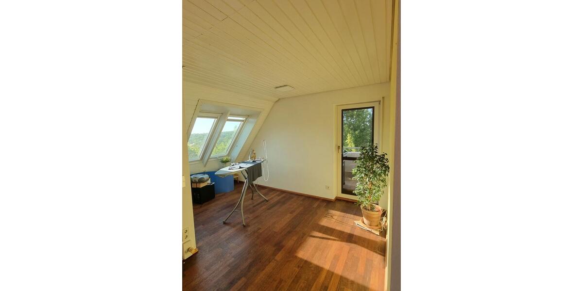Maisonettenwohnung Kirchheim unter Teck - 5.5 Zimmer, 117 m&sup2;, 454.000&euro; | Angebot:26407445