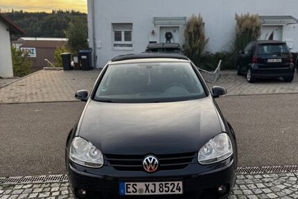 VW Golf 185.000 km 2.299 € Plochingen 73207