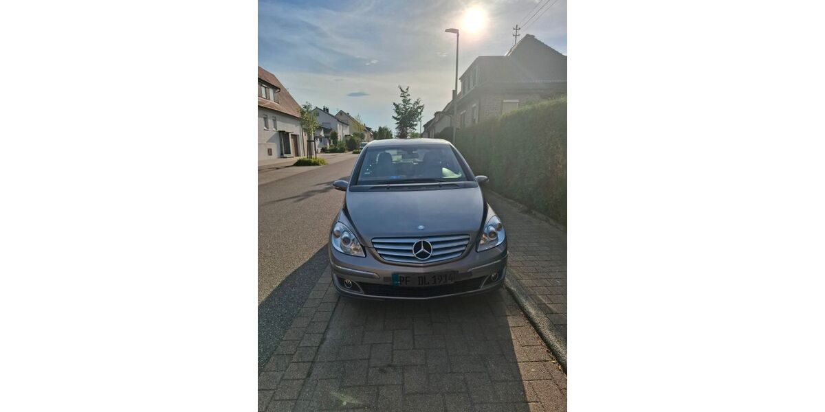 Mercedes-Benz B 170 157.000 km 3.300 &euro; Illingen 75428