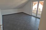 Dachgeschoßwohnung Leonberg - 3 Zimmer, 82 m&sup2;, 1.050&euro; | Angebot:26083451