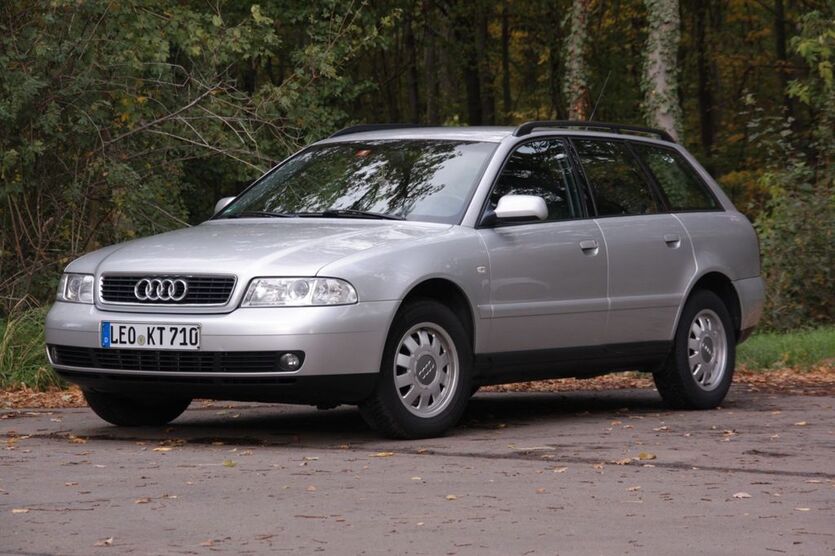 Audi A4 151.322 km 3.699 € Leonberg 71229