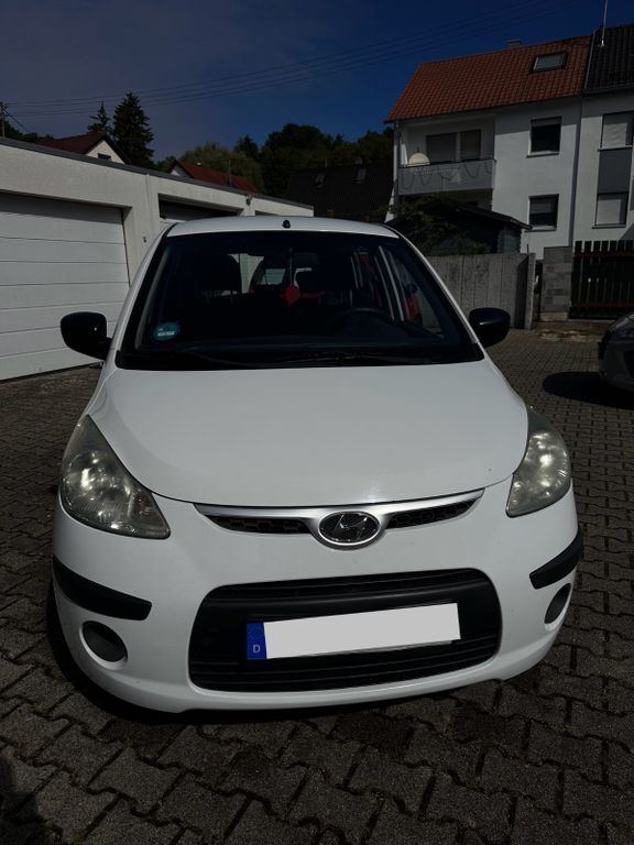 i10