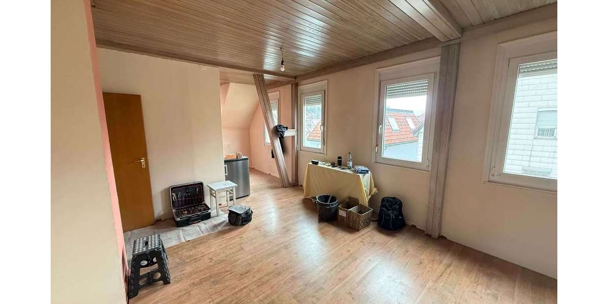 Etagenwohnung Stuttgart Luginsland - 2 Zimmer, 54 m&sup2;, 725&euro; | Angebot:25109256