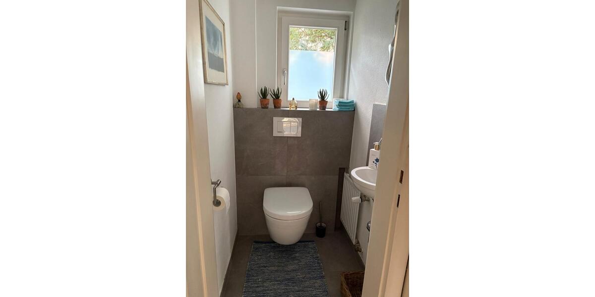 Erdgeschoßwohnung Stuttgart Luginsland - 3.5 Zimmer, 87 m&sup2;, 1.510&euro; | Angebot:26254441