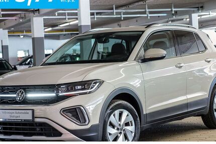 VW T-Cross 28.052 km 18.430 &euro; Stuttgart 70563