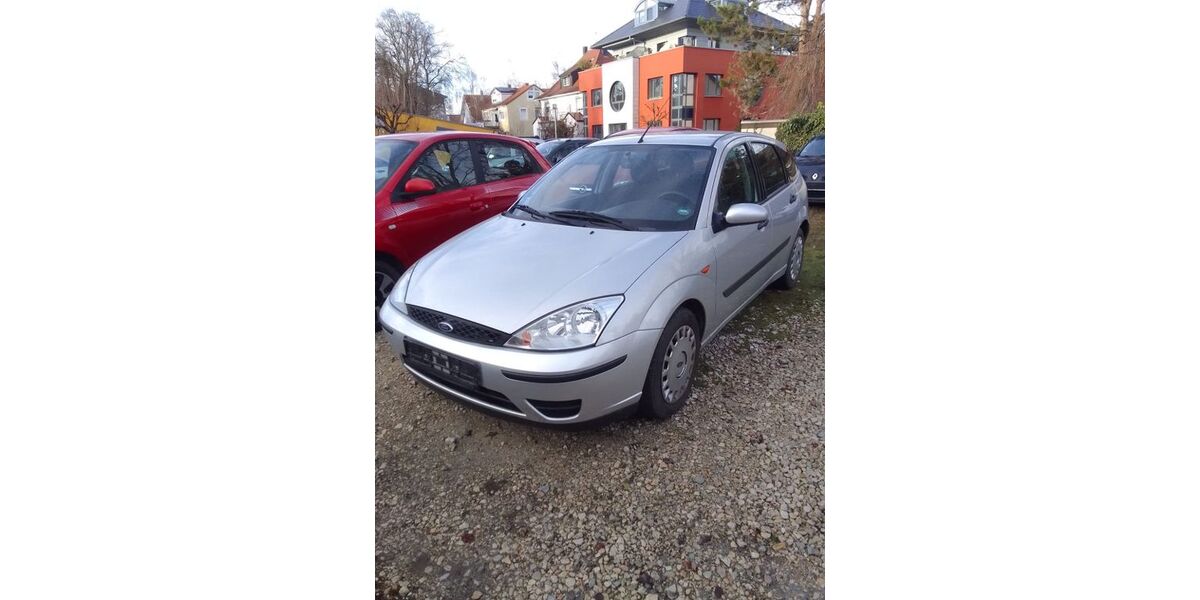 Ford Focus 106.000 km 2.350 € Kirchheim Unter Teck 73230