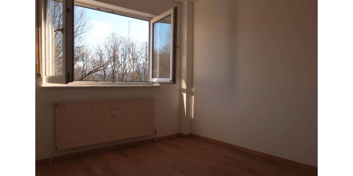 Etagenwohnung Esslingen am Neckar Oberesslingen - 2 Zimmer, 44 m&sup2;, 560&euro; | Angebot:26278569