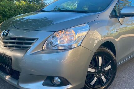 Toyota Verso 241.000 km 6.400 &euro; Sindelfingen/Darmsheim 71069