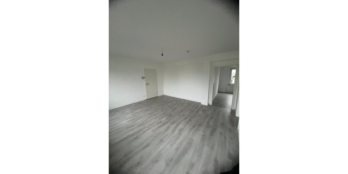 Etagenwohnung Stuttgart Degerloch - 3 Zimmer, 70 m&sup2;, 1.100&euro; | Angebot:26350163