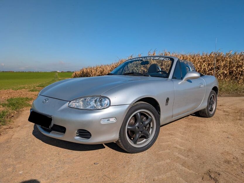 Mazda MX-5 98.686 km 9.000 € Stuttgart 70499