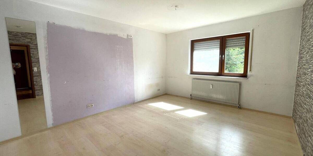 Etagenwohnung Besigheim - 4 Zimmer, 85 m&sup2;, 245.000&euro; | Angebot:26844088