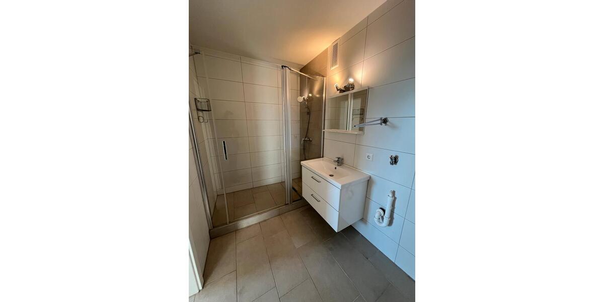 Helle 4 Zimmer Wohnung 4 zimmer